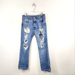 Levi's Destroyed 501 jeans